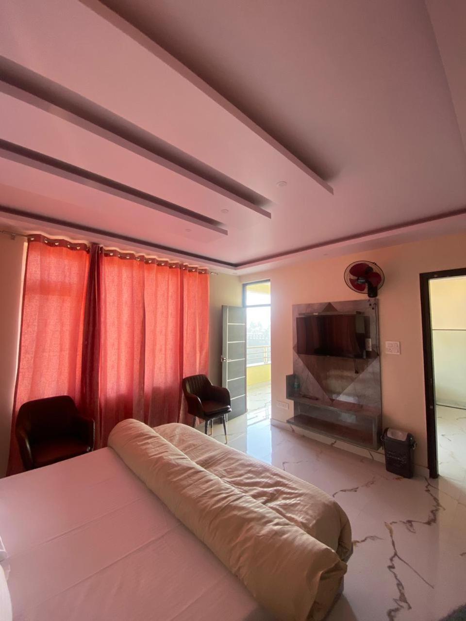 Harmony Heights Hotel ชิมลา ภายนอก รูปภาพ